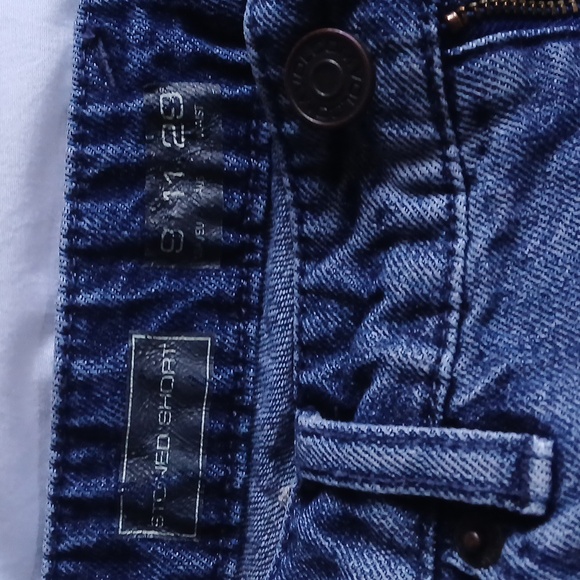 Jean shorts - Picture 3 of 4